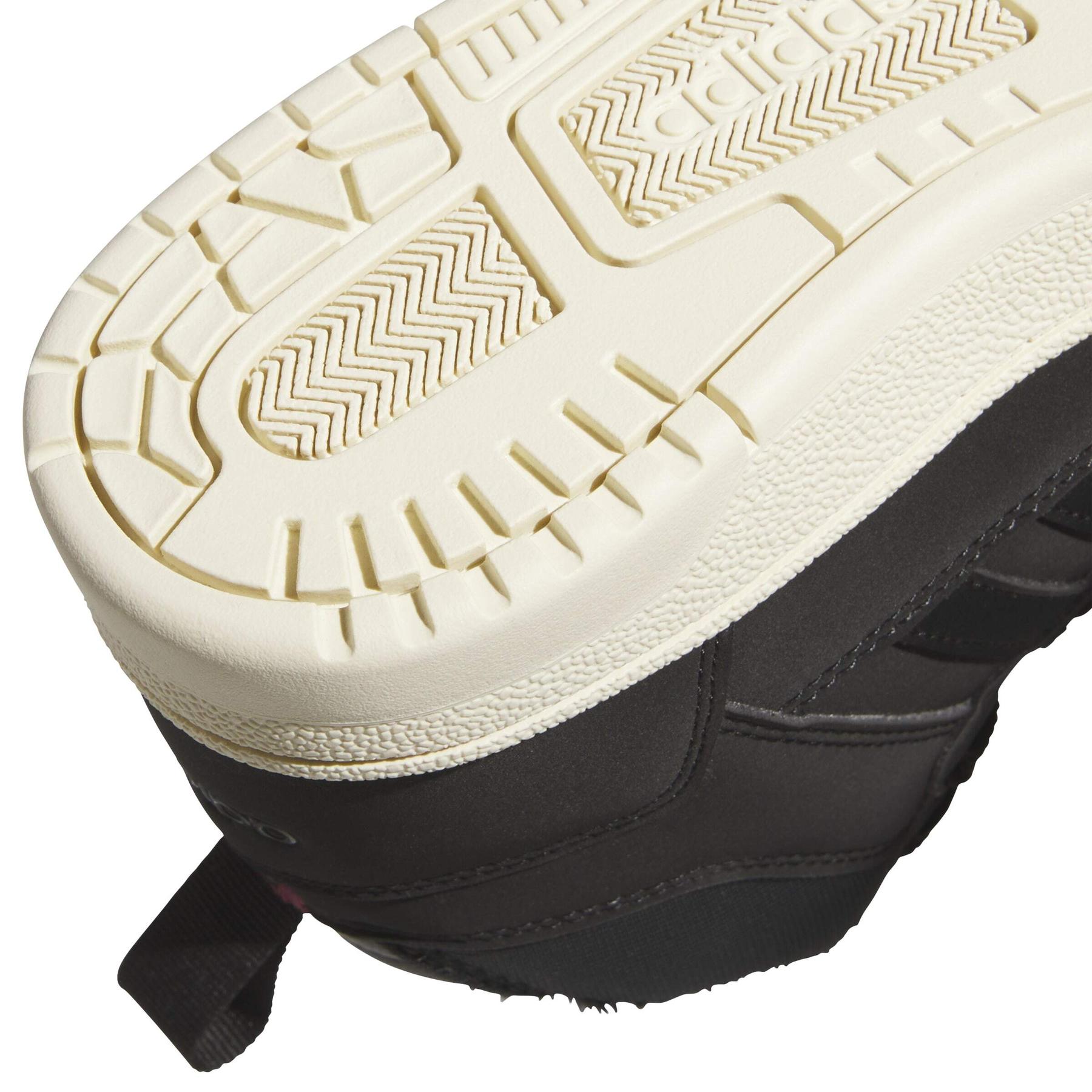 product/a/d/adidas_jr1027_9_footwear_photography_detail_view_2_white-nw091625.jpg