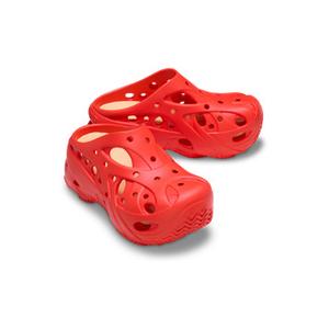 211141-7ah-girl-s-clogs-crocs-caged-red