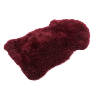 011-6805-08-faux-fur-rug-werner-christ-horse-bordeaux-one-size